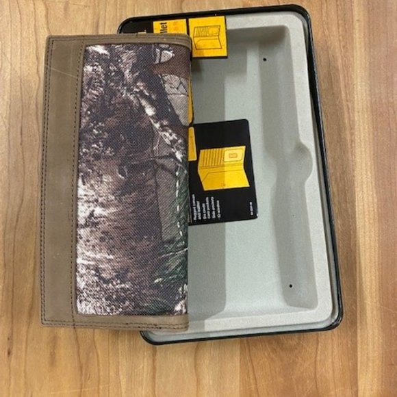 Carhartt Rodeo Wallet  Camo - NWT - Picture 4 of 4